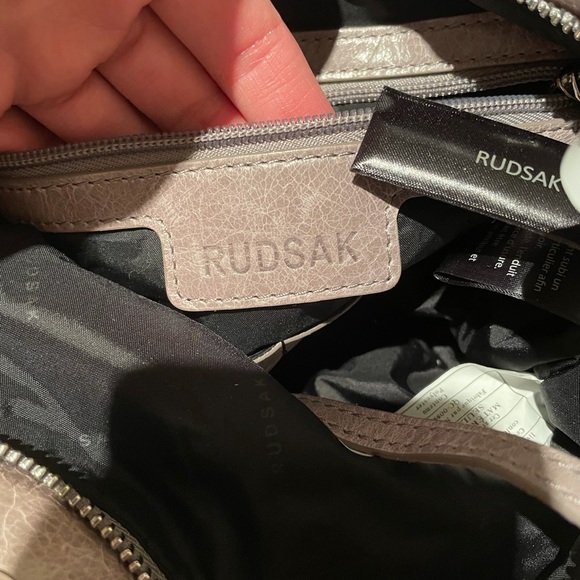 Leather RUDSAK purse with tassels. Used twice, in very good condition. - Picture 3 of 5